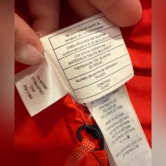 Patagonia Hi-Loft Down Sweater Hoody jacket Girls
size 6-7 Small Puffer Red ❤️ - Picture 7 of 11